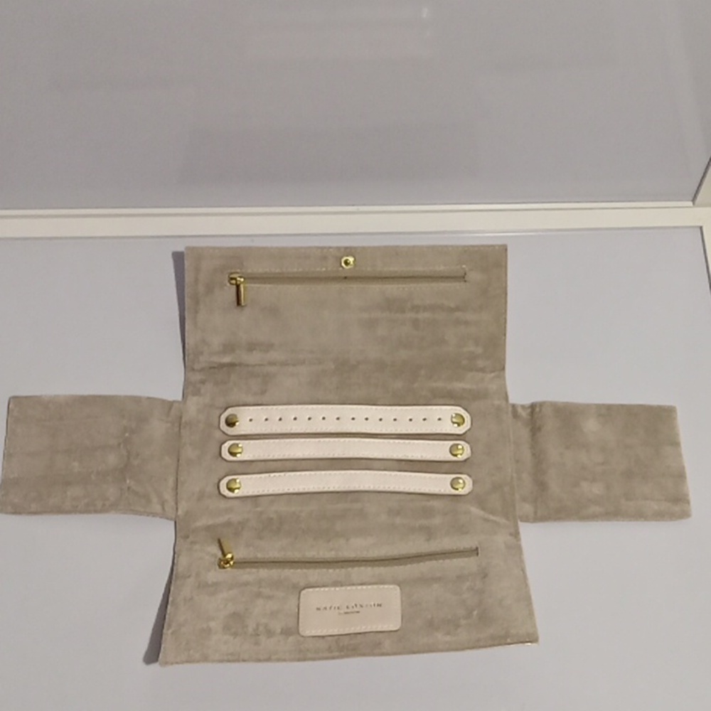 Katie Loxton Cream Wallet - Picture 3 of 7
